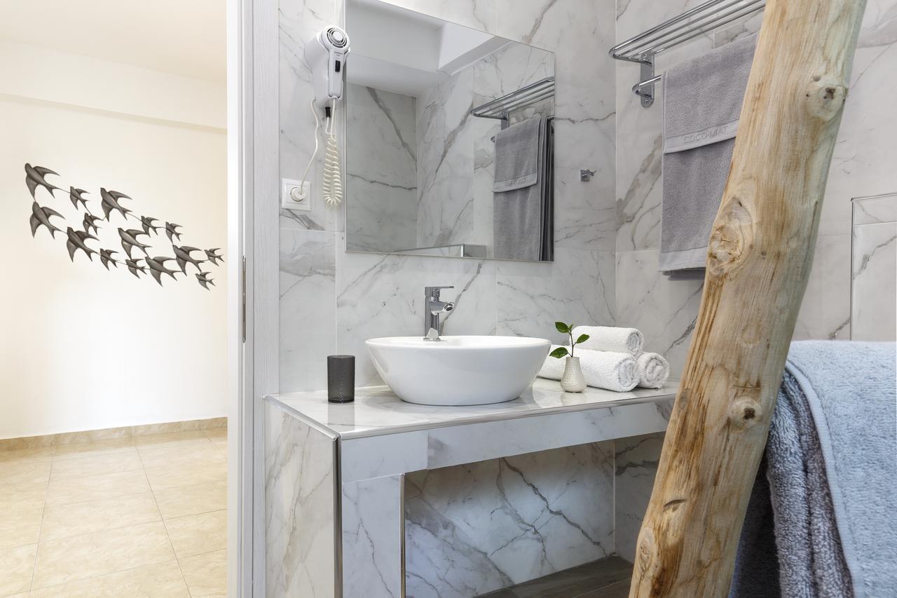 Lyristis Dinos & Hotel de apartamente 3*