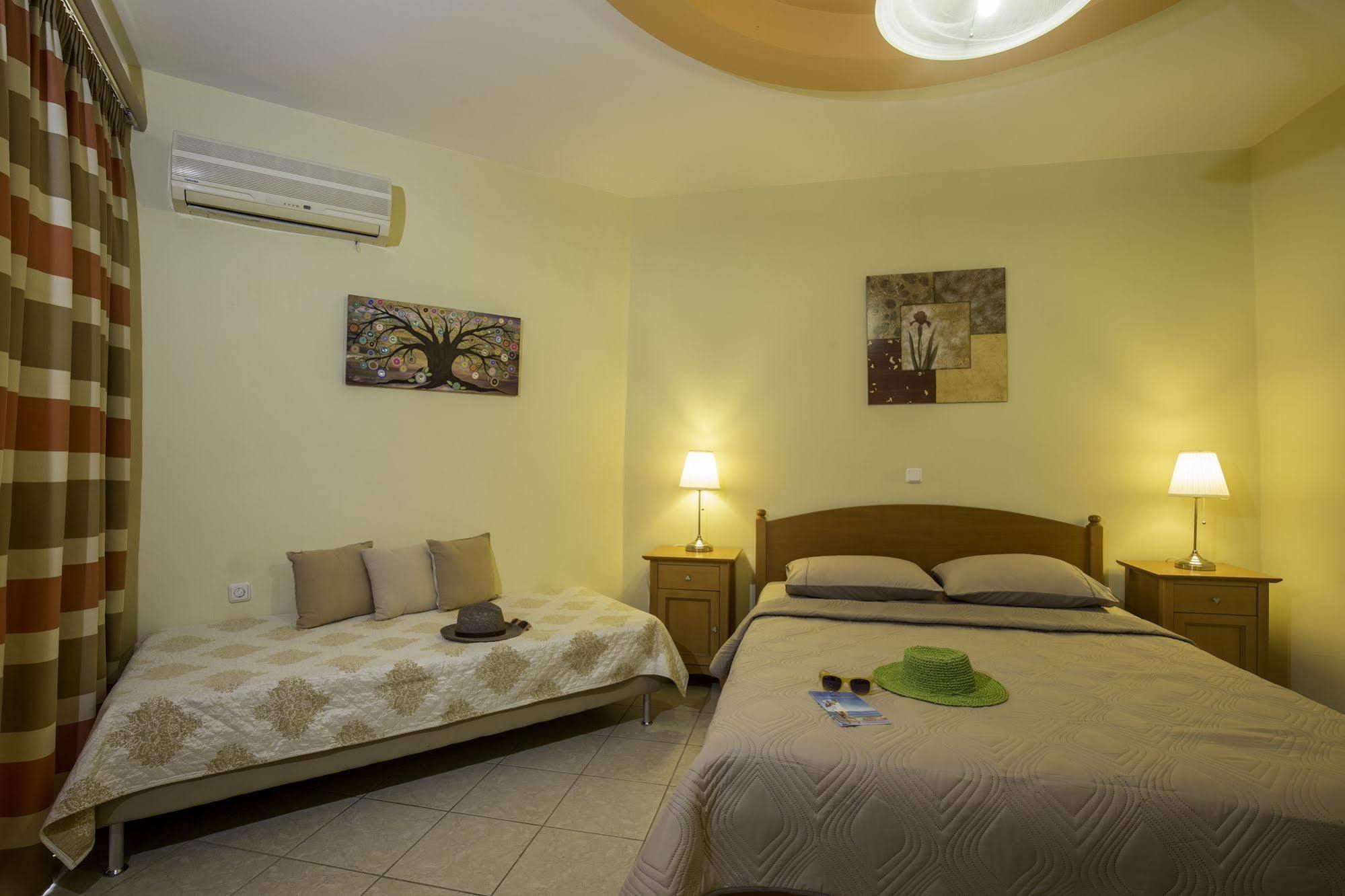 Aparthotel Lyristis Dinos &